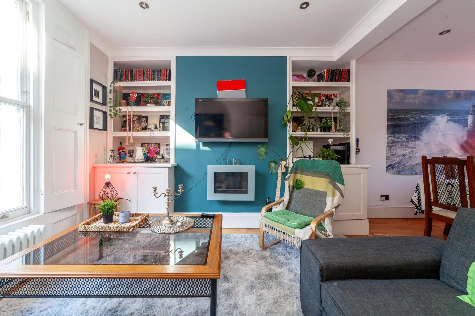 Double Room W/Projector & Garden Hot Tub Лондон Экстерьер фото